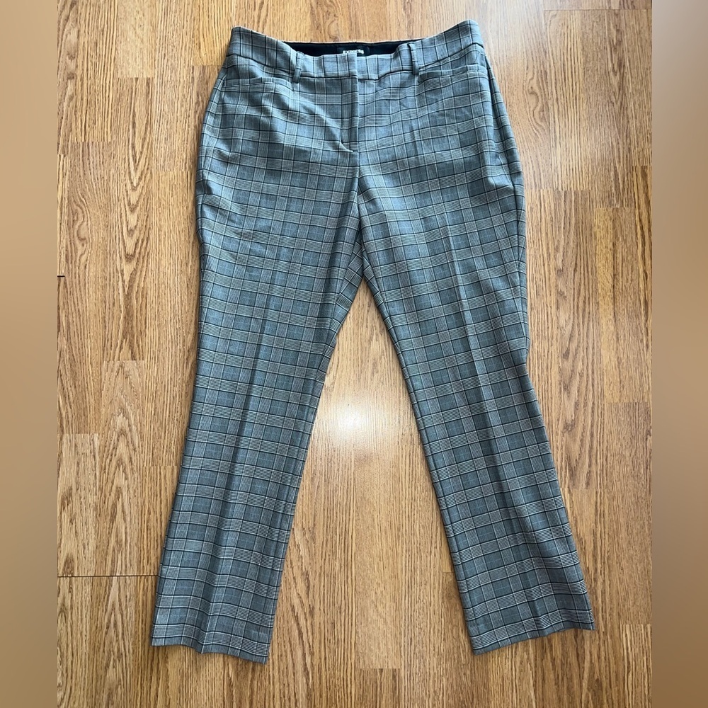 Express Pants - Picture 3 of 6